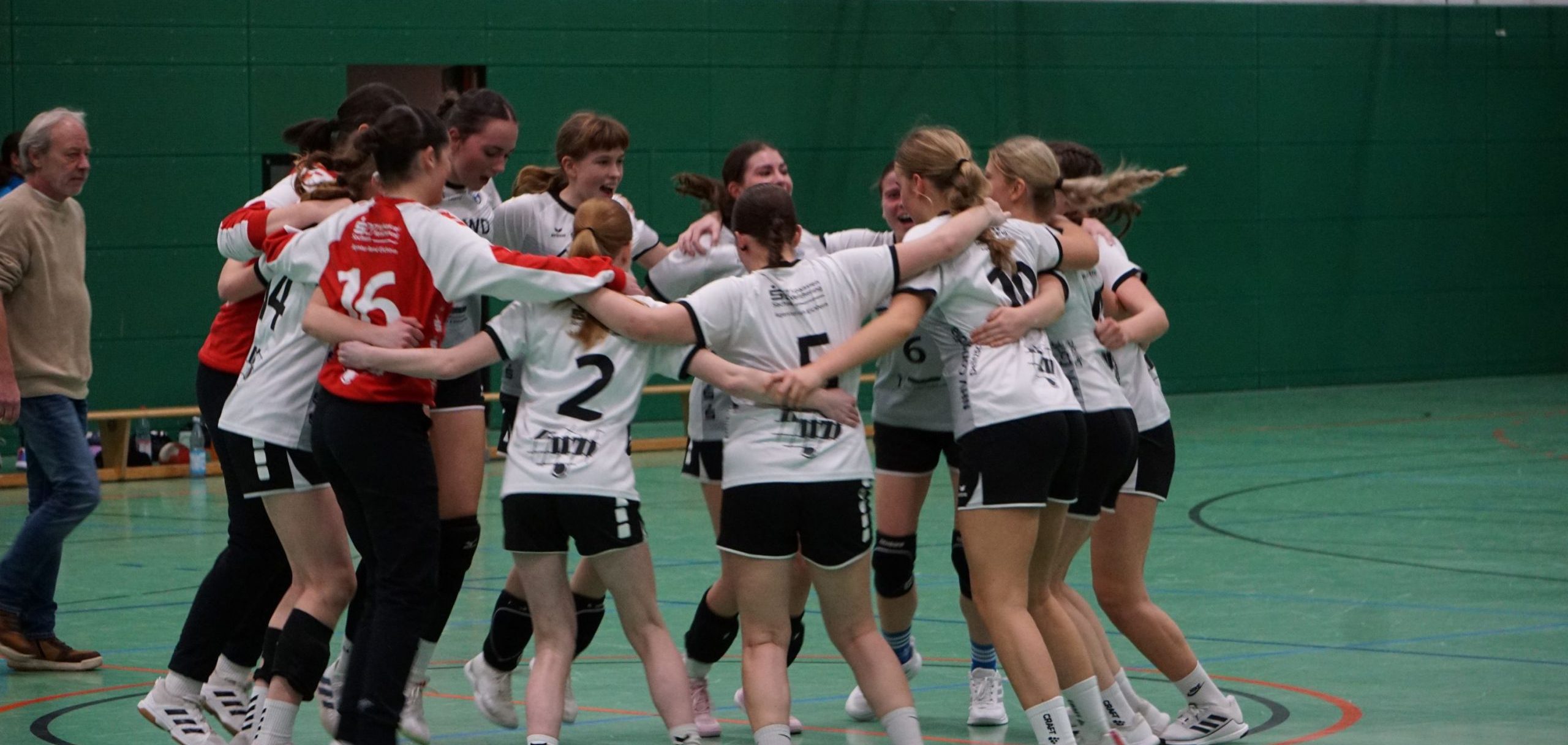 2 Spiele – 2 Siege – Tabellenführung übernommen